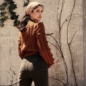 Doen sweater made of alpaca